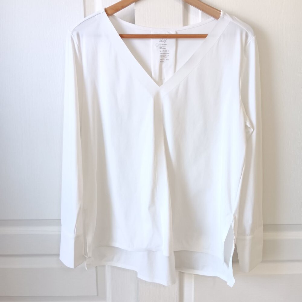 aday Women's White Something Tailored Shirt Size M (8-10)